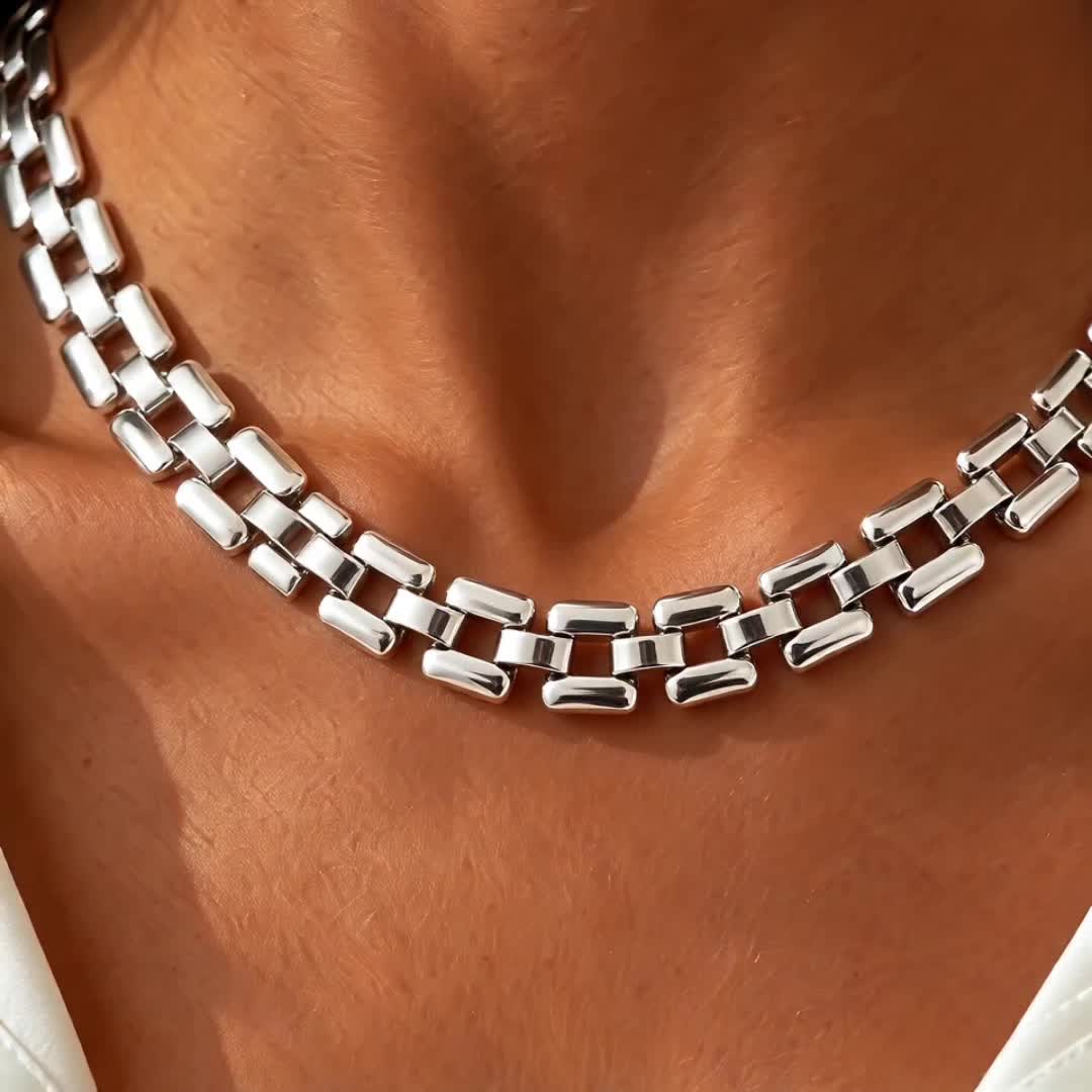Elegant Square Hollow-Out Stainless Steel Choker Necklace